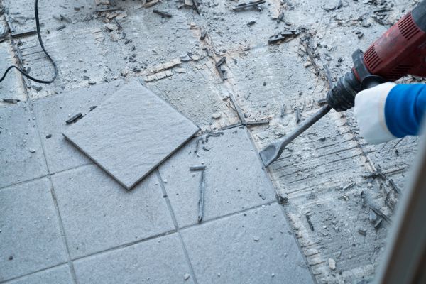 Flooring Removal Service in Lebanon